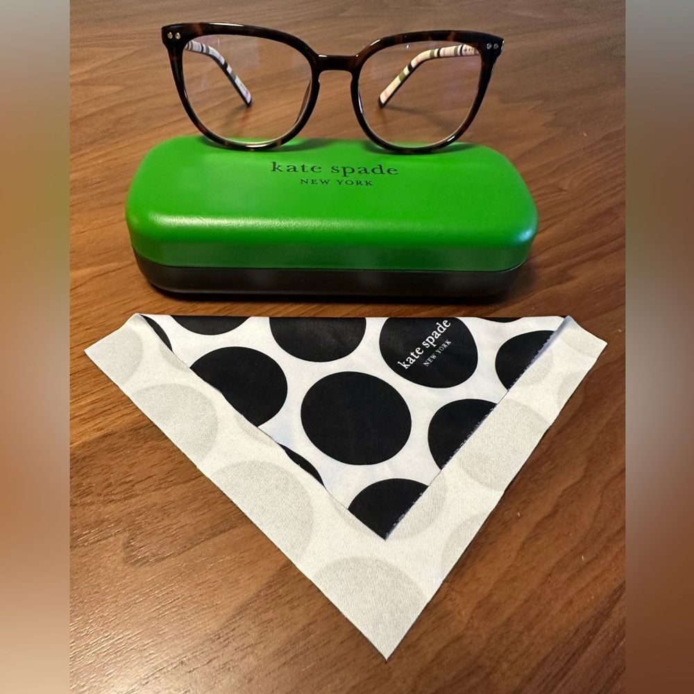 Kate Spade ♠️ +1.50 reading glasses